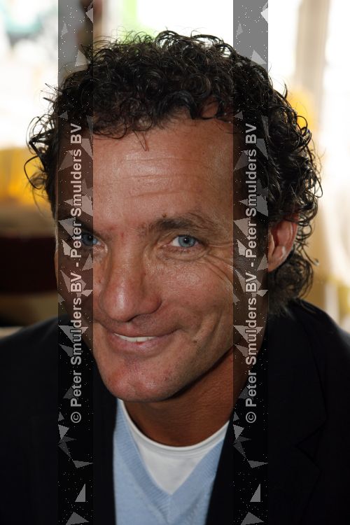 Volendam 21 maart 2007
Presentatie boek en cd van Anny Schilder. John de Bever