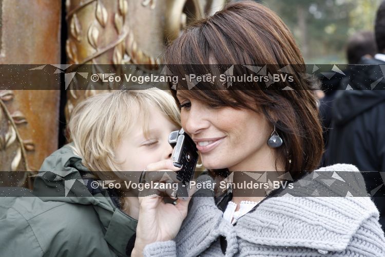 Parijs 31 maart 2007
Leontine Borsato met Luca Senna en Jada bij het 15 jarig bestaan van disneyland parijs.
Peter Smulders bv