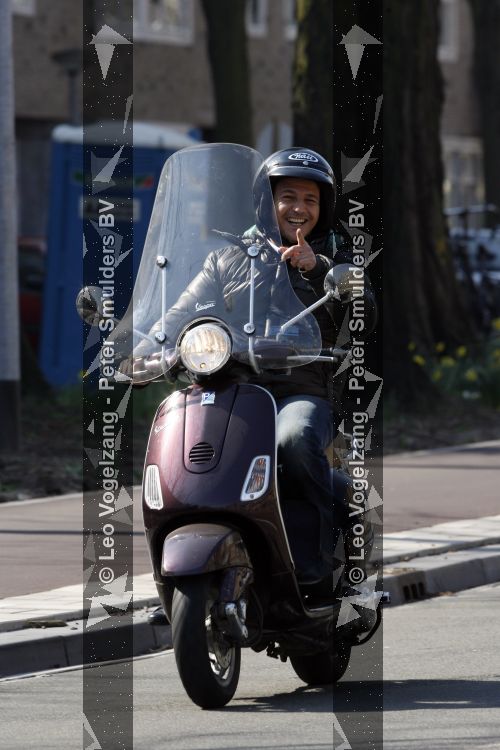 Amsterdam 26 maart 2007
Najib Amhali op vespa scooter.
