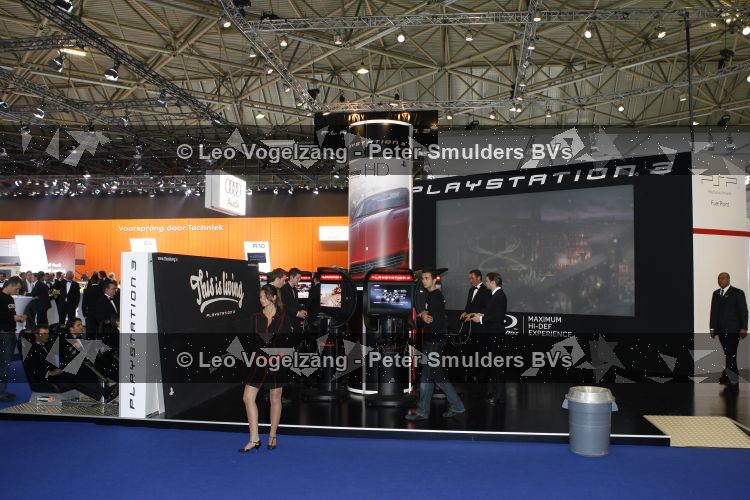 Amsterdam  27 maart 2007
Openingsavond autobeurs in de RAI. promotie team Playstation