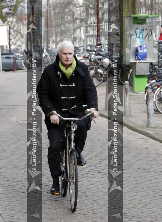 Amsterdam 17 maart 2010
Adriaan v Dis op de fiets .
Peter Smulders bv