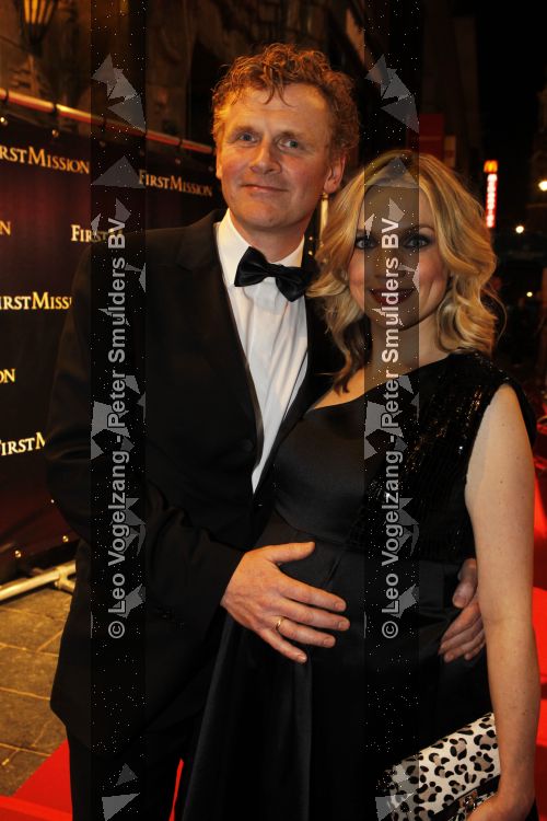Amsterdam 24 maart 2010
Premiere first mission in Tuschinski. Anniek Pheifer zwanger met man
Peter Smulders bv