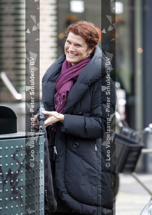 Amsterdam 14 maart 2010
Anouk v Nes op de cornelis schuytstraat
Peter Smulders bv