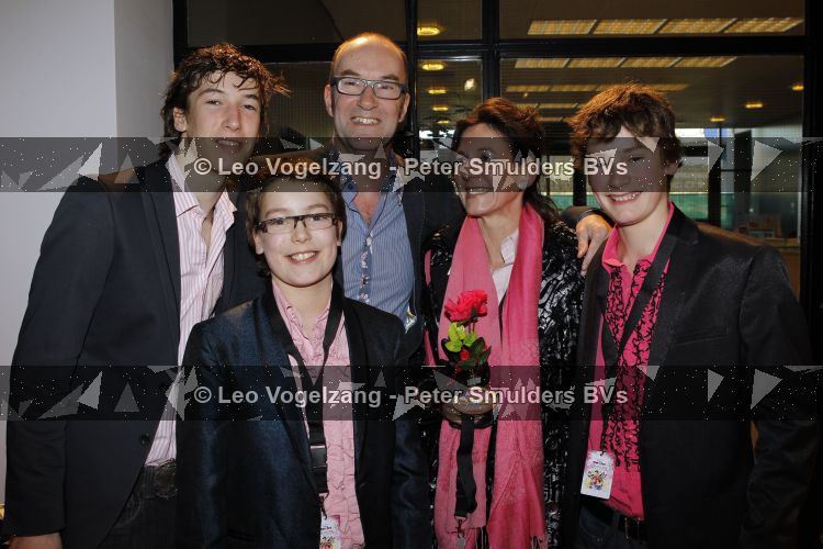 Amsterdam 1 april 2010
Premiere disney on ice in de rai. Bart Chabot met vrouw en zoons
Peter Smulders bv