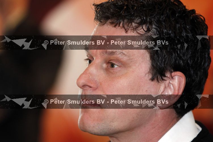 Naarden Vesting 11 maart 2010
Jan des Bouvrie geeft bij het arsenaal een persconferentie inzake zijn arrestatie door de politie. Bart Mos
Peter Smulders bv