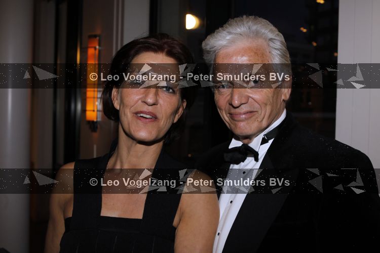 Scheveningen 11 april 2010
Premiere Mary Poppins in het circustheater met Noortje Herlaar en William Spaay Maike Boerdam en Hugo Haenen. Ben Cramer met zijn vrouw
Peter Smulders bv