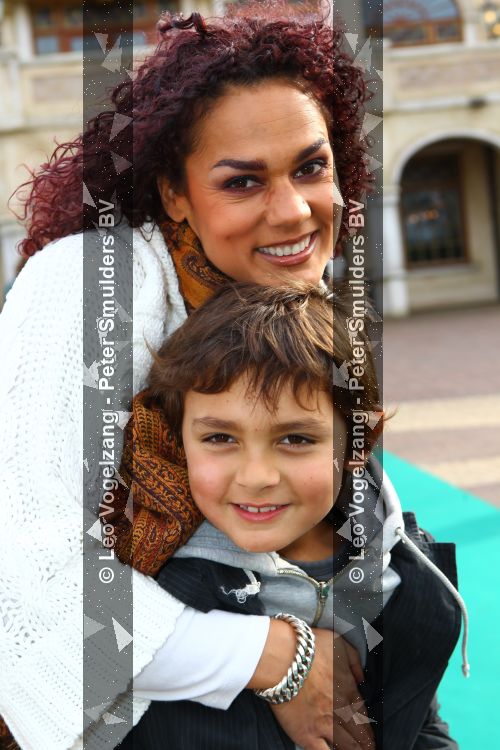 Kaatsheuvel 17 Maart 2010
Efteling, Sprookjesboomfeest met BN-ers
Chimene v Oosterhout met zoontje
Foto Peter Smulders BV