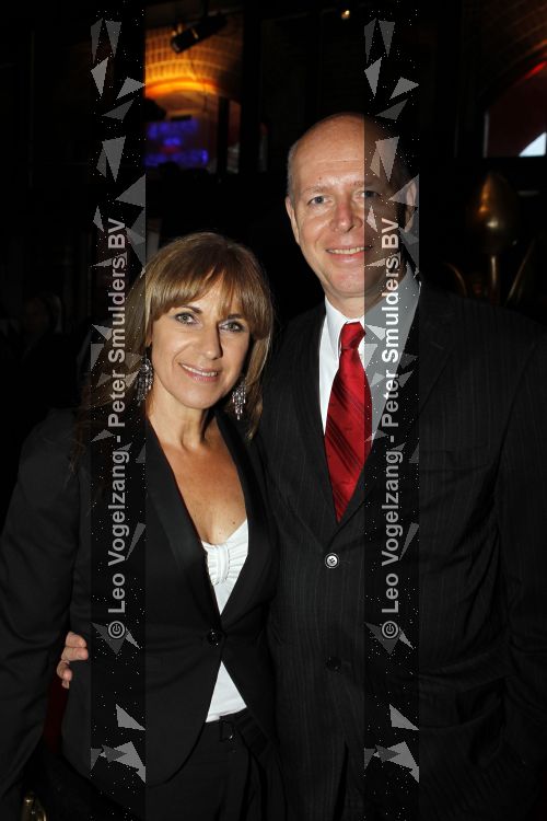 Amsterdam 17 maart 2010
Presentatie vliegmaatschappij EMirates in de beurs v Berlage. Cilly dartell met man
Peter Smulders bv
