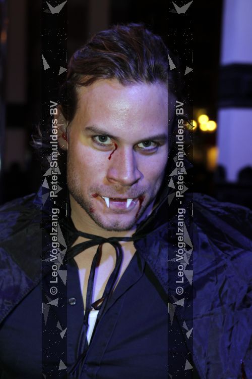 Amsterdam 27 maart 2010
Vampire feest in de schouwburg van Amsterdam. Dirk Taat
Peter Smulders bv