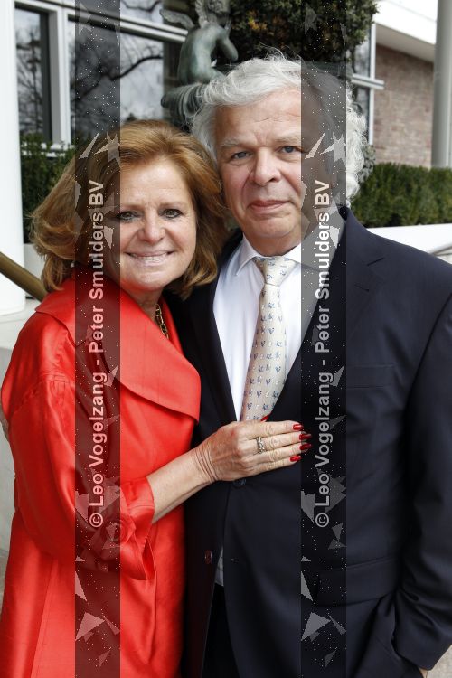 Amsterdam 27 maart 2010
Modeshow Sheila de Vries in het Hilton. Eddy en Erna de Kroes
Peter Smulders bv
