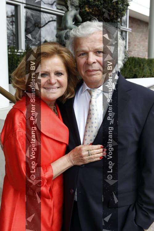 Amsterdam 27 maart 2010
Modeshow Sheila de Vries in het Hilton. Eddy en Erna de Kroes
Peter Smulders bv