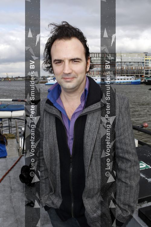 Amsterdam 31 maart 2010
Presentatie Wickie de Viking stemmencast op boot. Gerard Ekdom
Peter Smulders bv
