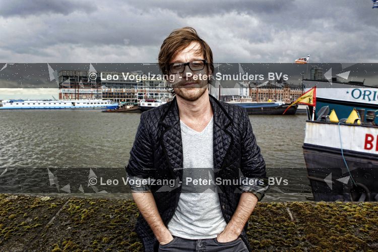 Amsterdam 31 maart 2010
Presentatie Wickie de Viking stemmencast op boot. Giel Beelen
Peter Smulders bv