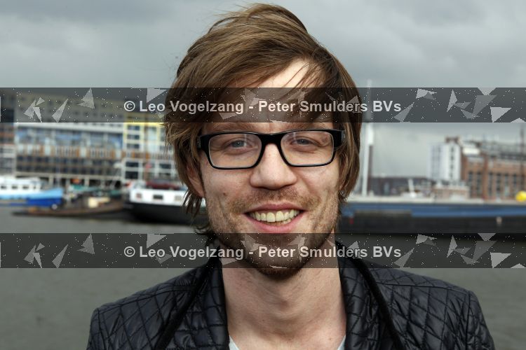 Amsterdam 31 maart 2010
Presentatie Wickie de Viking stemmencast op boot. Giel Beelen
Peter Smulders bv