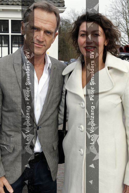 Naarden 18 maart 2010
Surprise feestje voor ivo niehe ivm 35 jaar werken voor de tros bij het arsenaal. Jaap Jongbloed met vriendin
Peter Smulders bv