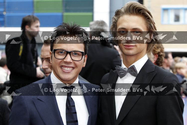 Scheveningen 11 april 2010
Premiere Mary Poppins in het circustheater. Jamai Looman met vriend
Peter Smulders bv