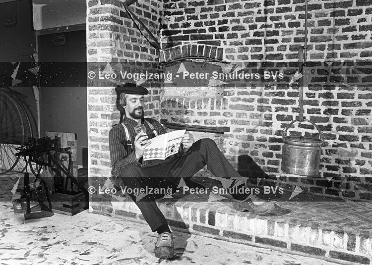 Dommelen, 13 Augustus 1977
Zomerfeesten in Dommelen t.g.v. opening Boerderij en De Watermolen
Foto Peter Smulders