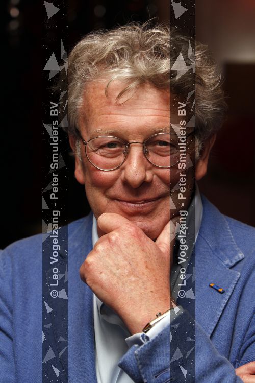 Hilversum 9 april 2010
Presentatie boek Gordon bij studio 21. Jan des Bouvrie
Peter Smulders bv