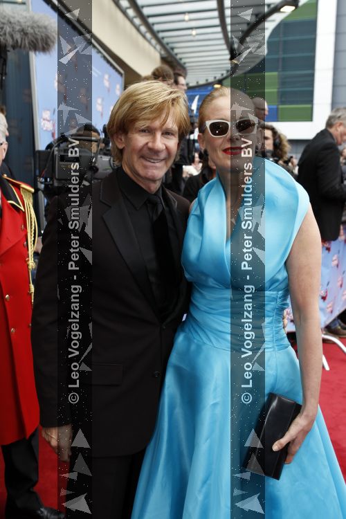Scheveningen 11 april 2010
Premiere Mary Poppins in het circustheater. Jette vd Meij met Addy v d Krommenacker
Peter Smulders bv