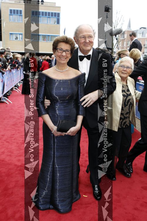 Scheveningen 11 april 2010
Premiere Mary Poppins in het circustheater. Joop en Janine v d Ende
Peter Smulders bv