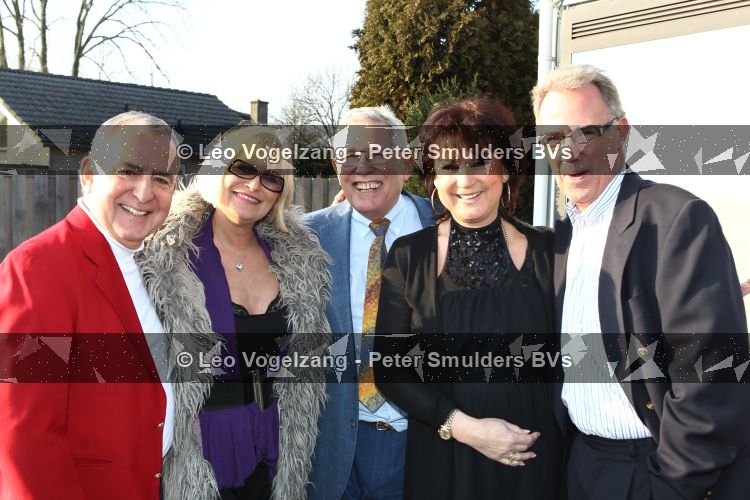 Oud Loosdrecht, 11 Maart 2010
Receptie t.g.v. 50 jaar artiest zijn van Anneke Gronloh

Foto Peter Smulders BV