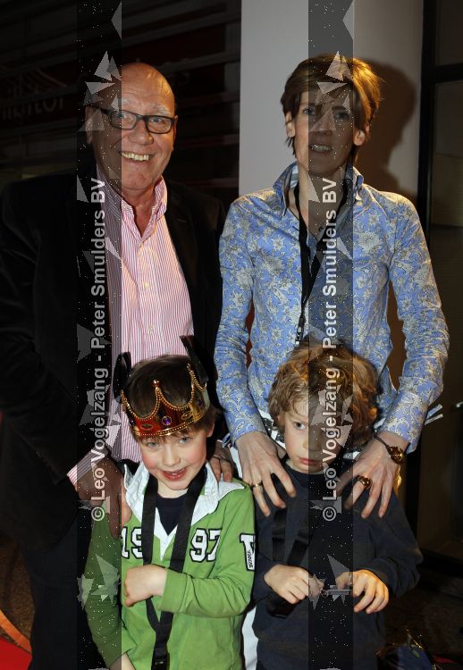 Amsterdam 1 april 2010
Premiere disney on ice in de rai. Kees Jansma met vrouw en zoons
Peter Smulders bv