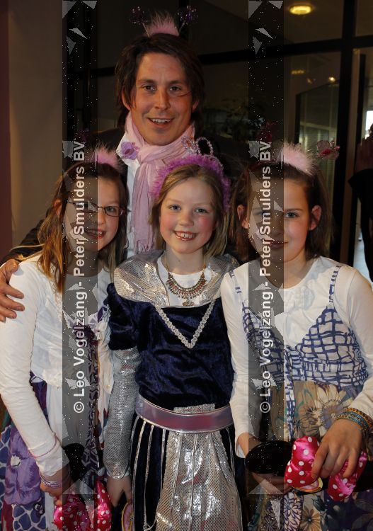 Amsterdam 1 april 2010
Premiere disney on ice in de rai. Lodewijk hoekstra met kennisen
Peter Smulders bv