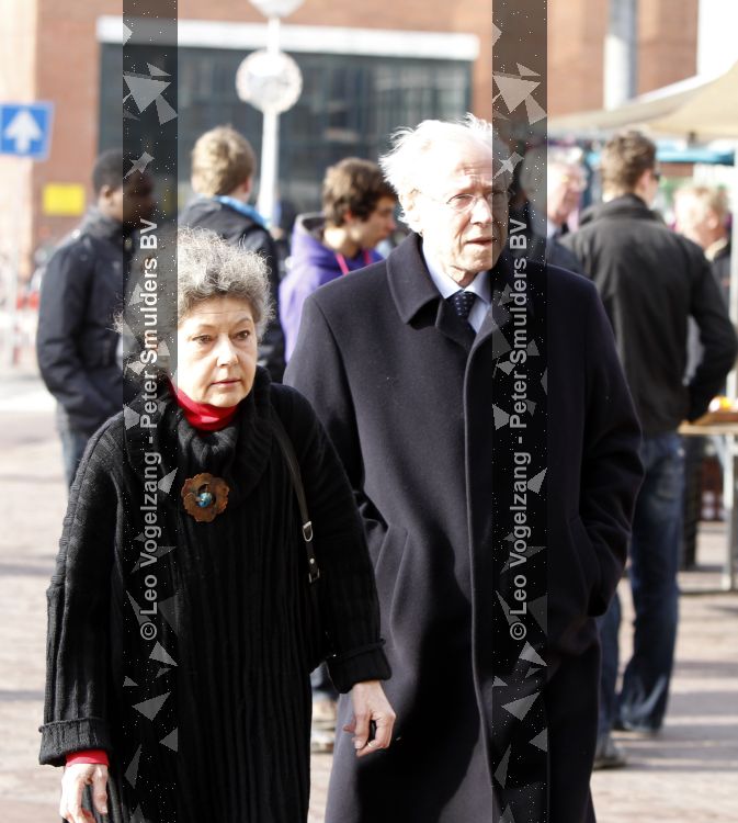 Amsterdam 18 maart 2010
Herdenkingsdienst Hans v Mierlo in Amsterdam. Marcel v dam met vrouw
Peter Smulders bv