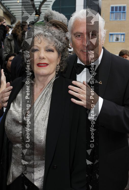 Scheveningen 11 april 2010
Premiere Mary Poppins in het circustheater. Marco Bakker en Willeke v Ammelrooy
Peter Smulders bv