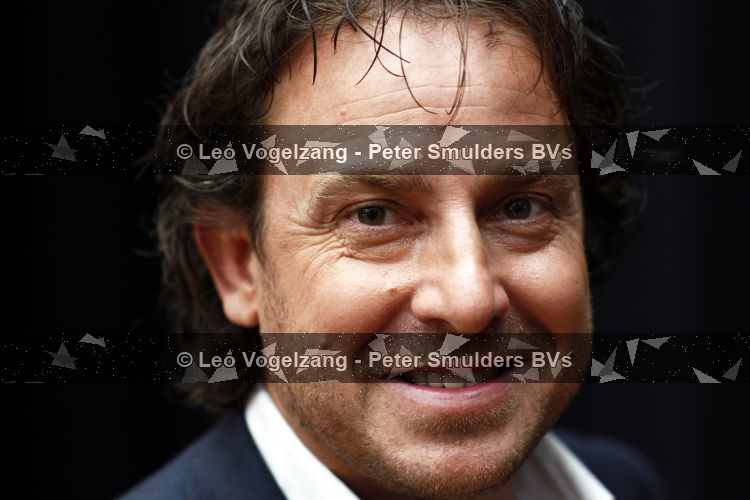 Amsterdam 27 mei 2009
Marco Borsato maakt bekend wie de genomineerden zijn voor de TMF marco Borsato awards.
Peter Smulders bv