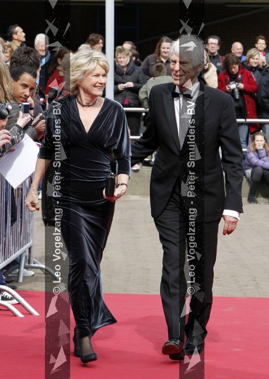 Scheveningen 11 april 2010
Premiere Mary Poppins in het circustheater. Martine Bijl met Berend Boudewijn
Peter Smulders bv