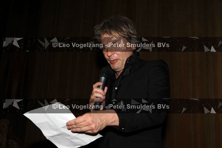 Amsterdam 12 april 2010
Premiere de gelukkige huisvrouw in Tuschinski. Matthijs v Nieuwkerk
Peter Smulders bv