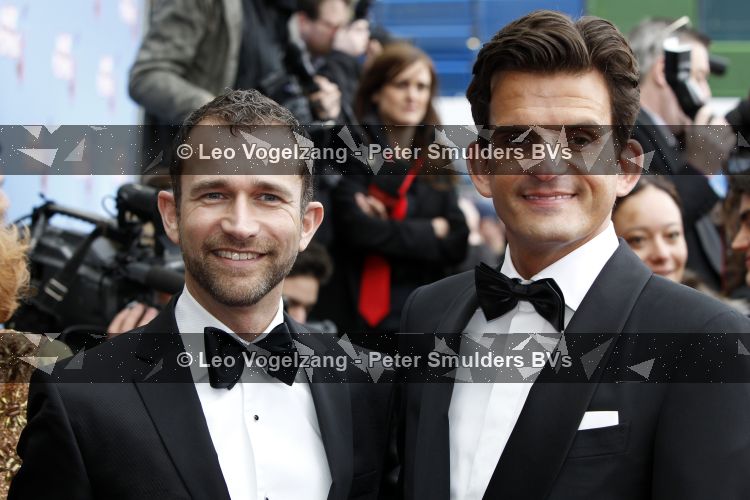 Scheveningen 11 april 2010
Premiere Mary Poppins in het circustheater. Maurice Wijnen met Rolf Koster
Peter Smulders bv