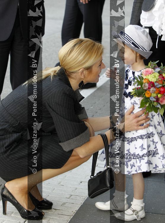 Veldhoven 13 april 2010
Prinses Maxima en Wolter Kroes bij het prinses Maxima ziekenhuis.
Peter Smulders bv