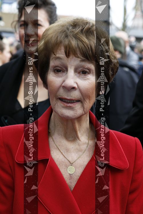 Scheveningen 11 april 2010
Premiere Mary Poppins in het circustheater. Mies Bouwman
Peter Smulders bv