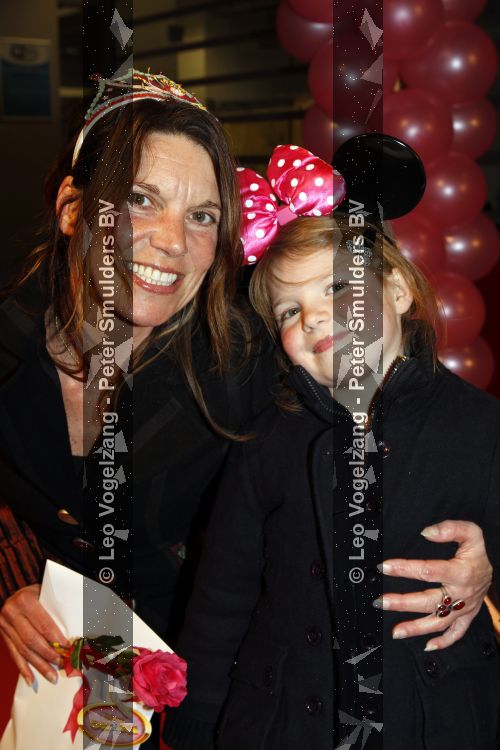 Amsterdam 1 april 2010
Premiere disney on ice in de rai. Minouche Jorissen met dochter
Peter Smulders bv