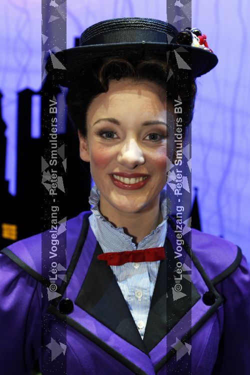 Scheveningen 11 april 2010
Premiere Mary Poppins in het circustheater met Noortje Herlaar en William Spaay Maike Boerdam en Hugo Haenen.
Peter Smulders bv