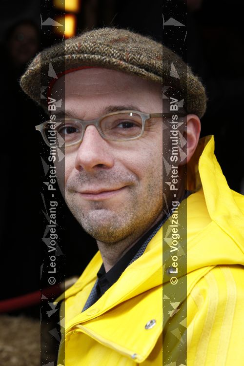 Amsterdam 14 maart 2010
Prtemiere nanny Mc Fee in tuschinski.Owen Schoemacher met dochters
Peter Smulders bv