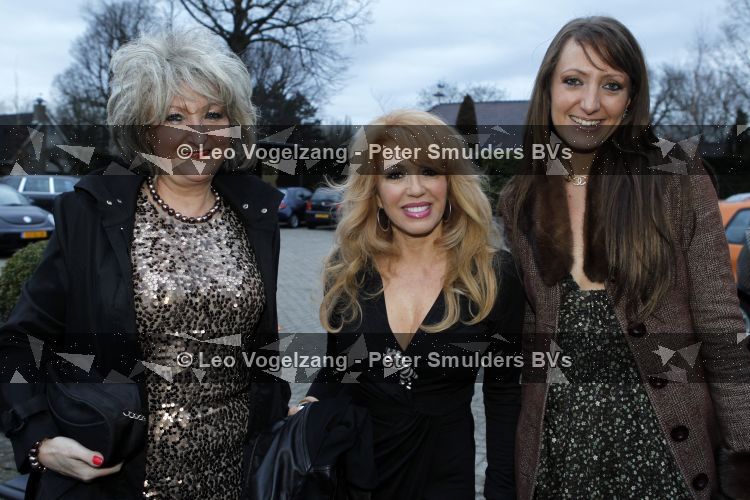 Hillegom 20 maart 2010
Modeshow dani bles. Patricia Paay met vriendinnen
Peter Smulders bv
