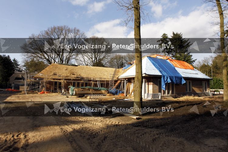 Laren 9 april 2010
Het nieuwe huis van Rossana Kluivert Lima en Patrick Kluivert in aanbouw.
Peter Smulders bv