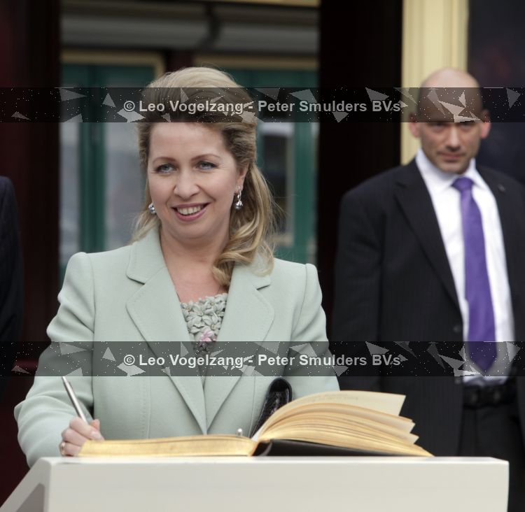 Lisse 17 maart 2010
Prinses Maxima en de vrouw van de russische president Svetlana Medvedev openen de keukenhof.
Peter Smulders bv