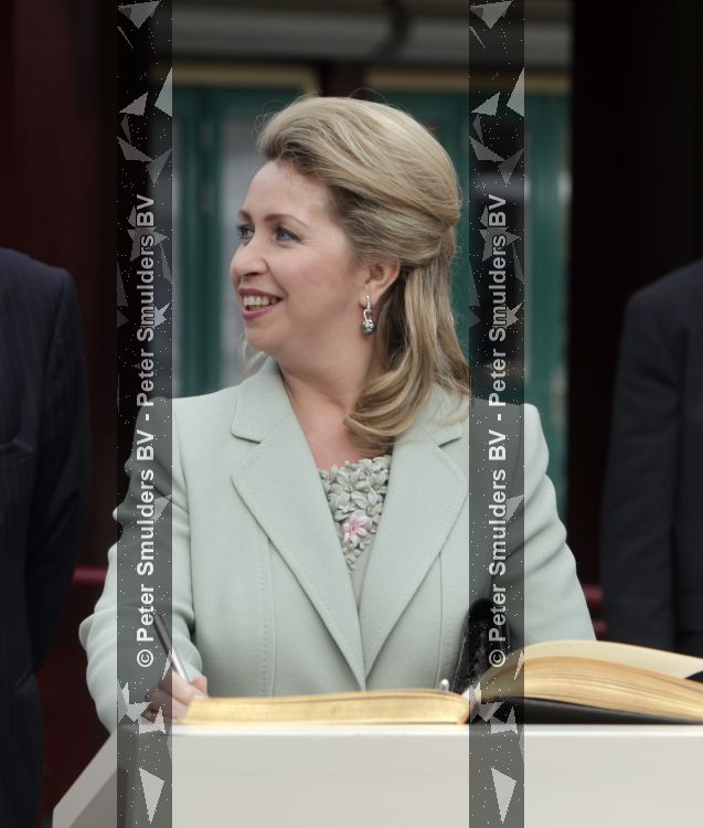 Lisse 17 maart 2010
Prinses Maxima en de vrouw van de russische president Svetlana Medvedev openen de keukenhof.
Peter Smulders bv