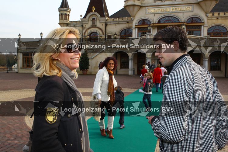 Kaatsheuvel 17 Maart 2010
Efteling, Sprookjesboomfeest met BN-ers
Tanja Jess met jongste zoon
Foto Peter Smulders BV