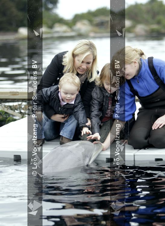 Harderwijk 20 maart 2010
Tanja Jess met zoons bij dolfinarium.
Peter Smulders bv