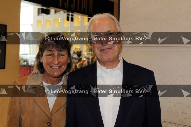 Amsterdam 27 maart 2010
Modeshow Sheila de Vries in het Hilton. Theo Heuft met vrouw
Peter Smulders bv