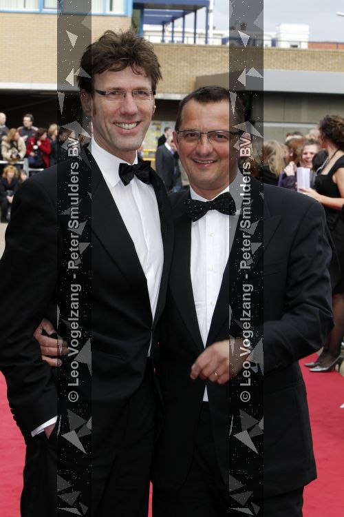 Scheveningen 11 april 2010
Premiere Mary Poppins in het circustheater. Hans Schiffers met vriend
Peter Smulders bv
