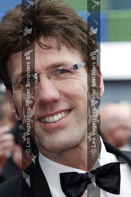 Scheveningen 11 april 2010
Premiere Mary Poppins in het circustheater. Hans Schiffers met vriend
Peter Smulders bv