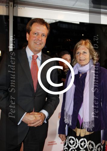 Den Haag 6 april 2011
Premiere alle tijd met oa Paul de leeuw in pathe spuiplein. Alexander Pechtold met een kennis
Peter Smulders bv