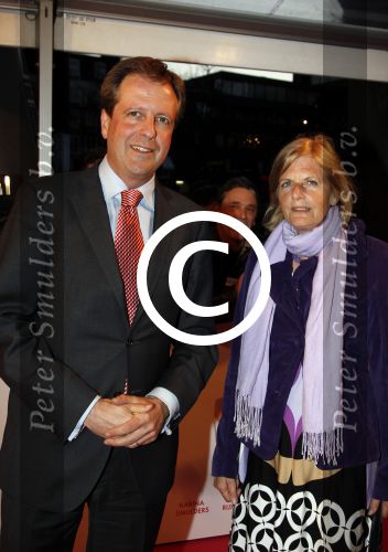 Den Haag 6 april 2011
Premiere alle tijd met oa Paul de leeuw in pathe spuiplein. Alexander Pechtold met een kennis
Peter Smulders bv