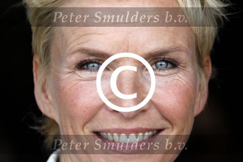 Rotterdam 18 april 2011
Presentatie cd Sjoerd Pleijsier op de boot SS Rotterdam. Anita Witzier
Peter Smulders bv